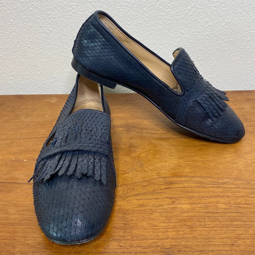 MOSKKITO Navy Classic Loafers